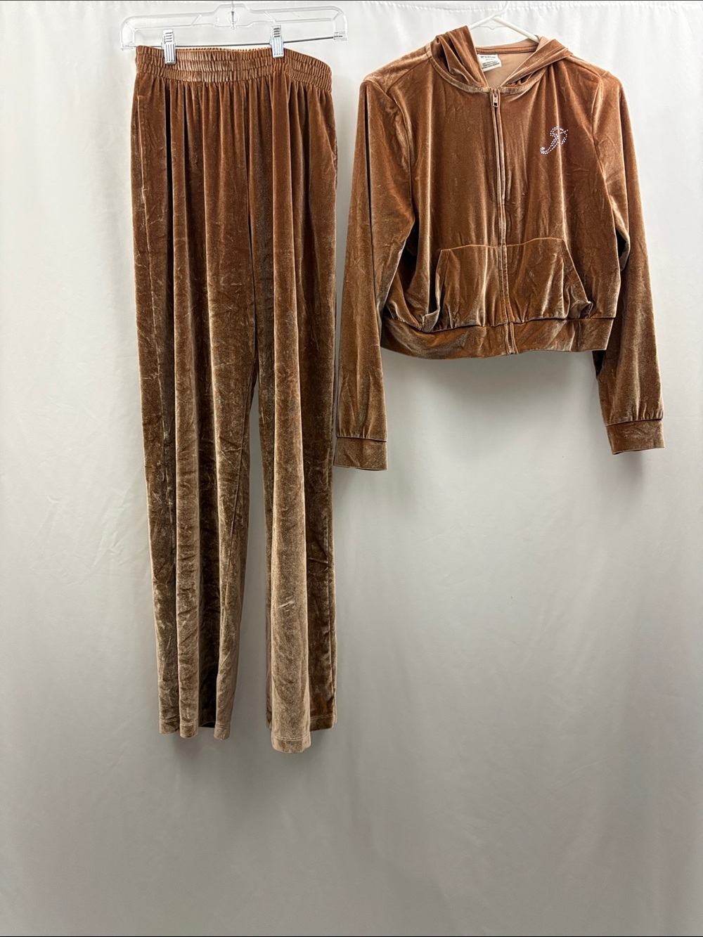 PINK Victoria’s Secret Velour Track Suit Women’s Size S/M Tan 2 Pc Rhinestone